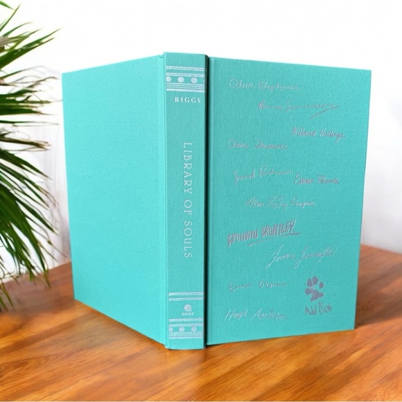 Miss Peregrine’s Peculiar Children 3-Book Set – Hardcover & Paperback Mix - Picture 7 of 8